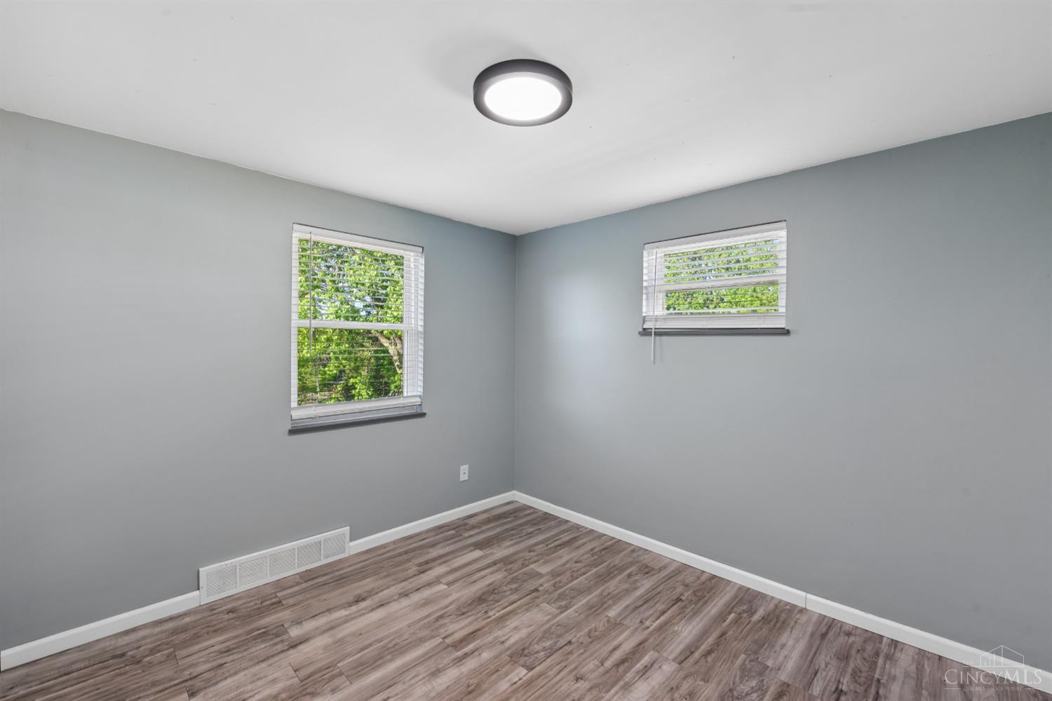 627 Roebling Road