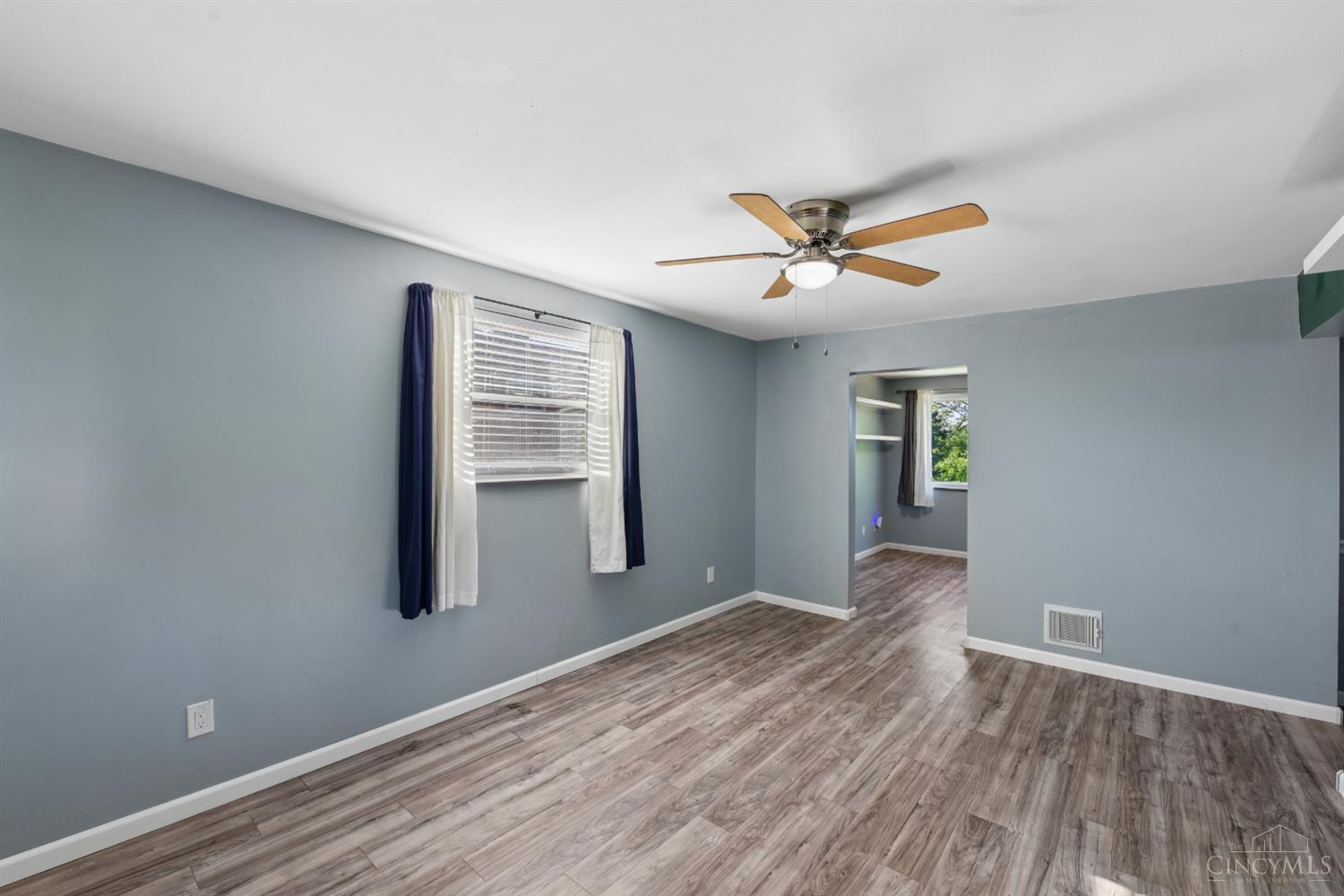 627 Roebling Road