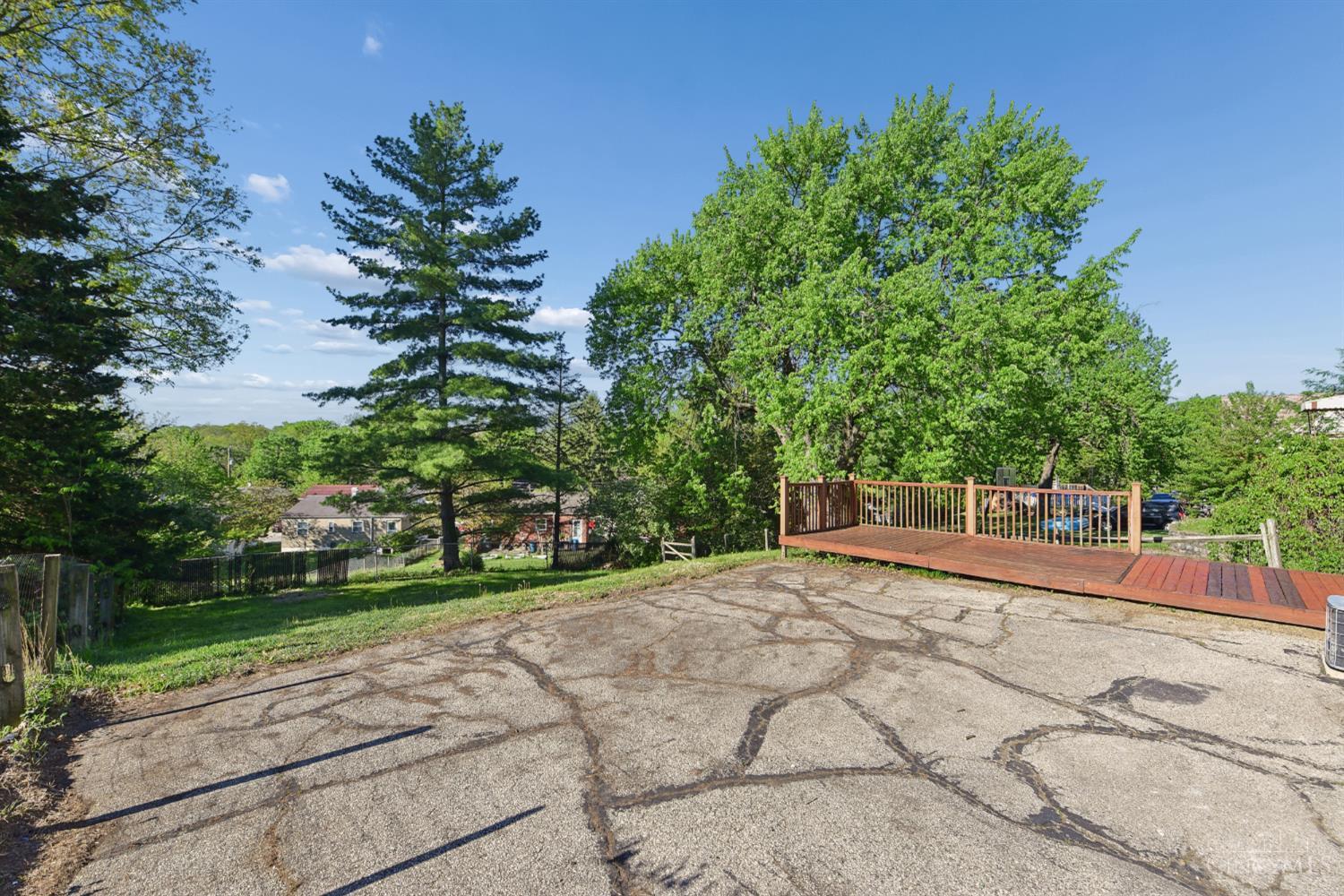627 Roebling Road