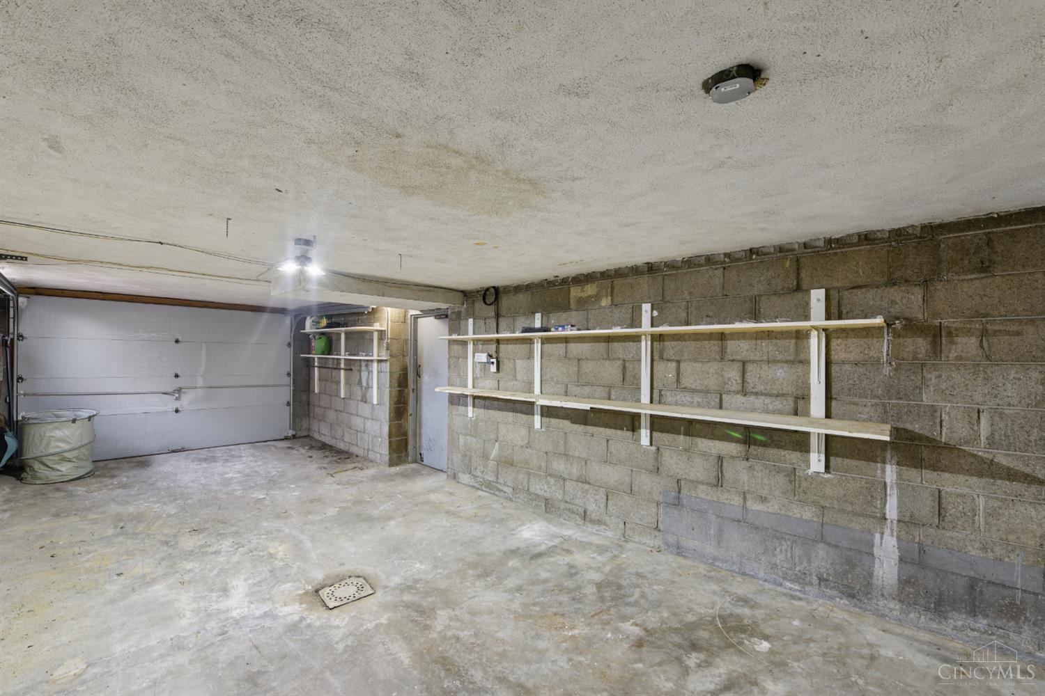 627 Roebling Road