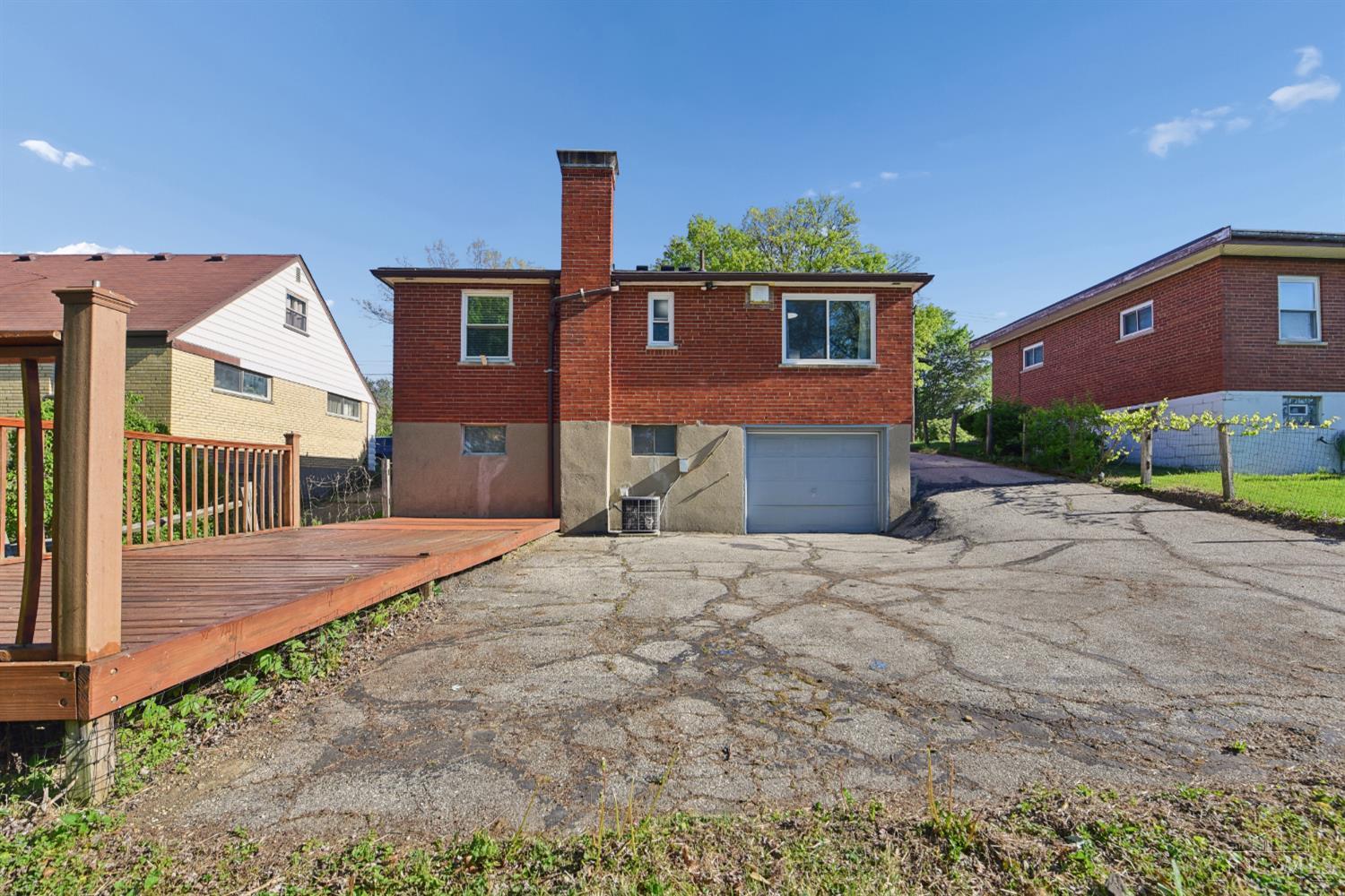 627 Roebling Road
