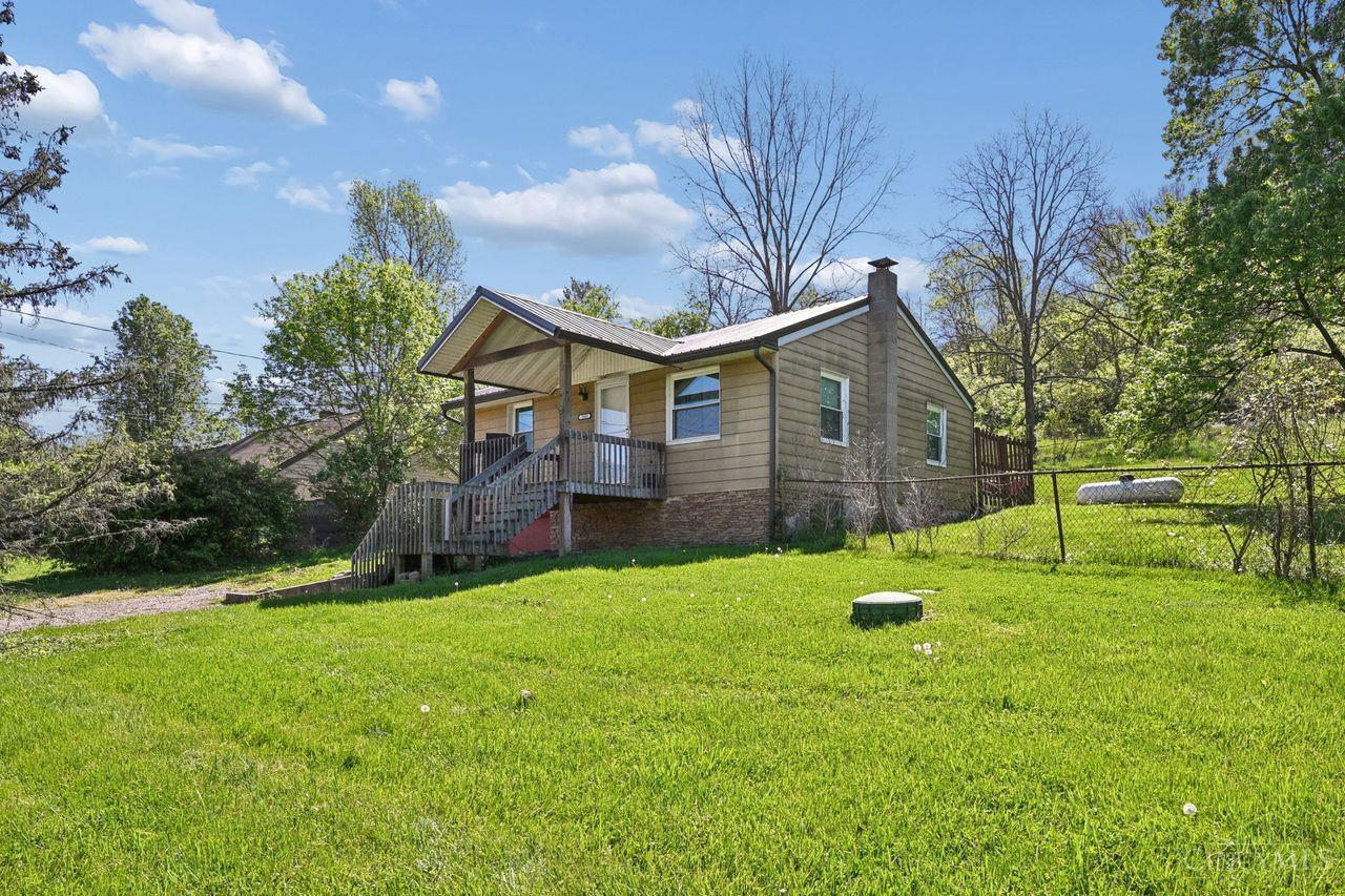 7605 Wesselman Road