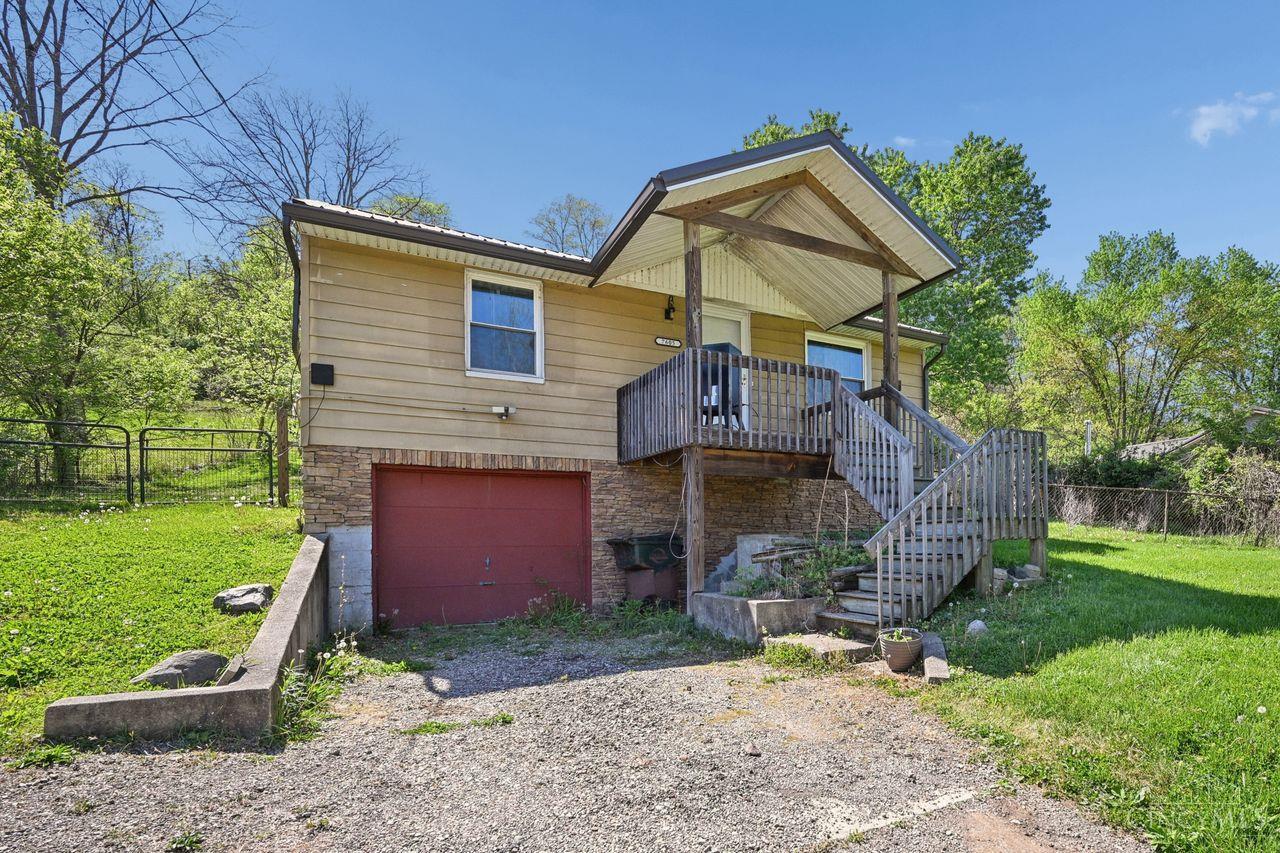 7605 Wesselman Road