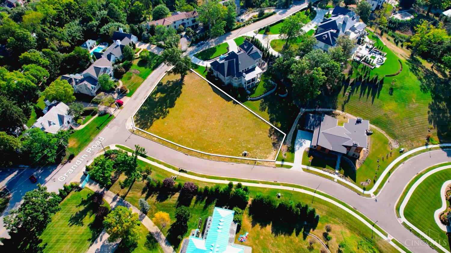 2531 Grandin Road