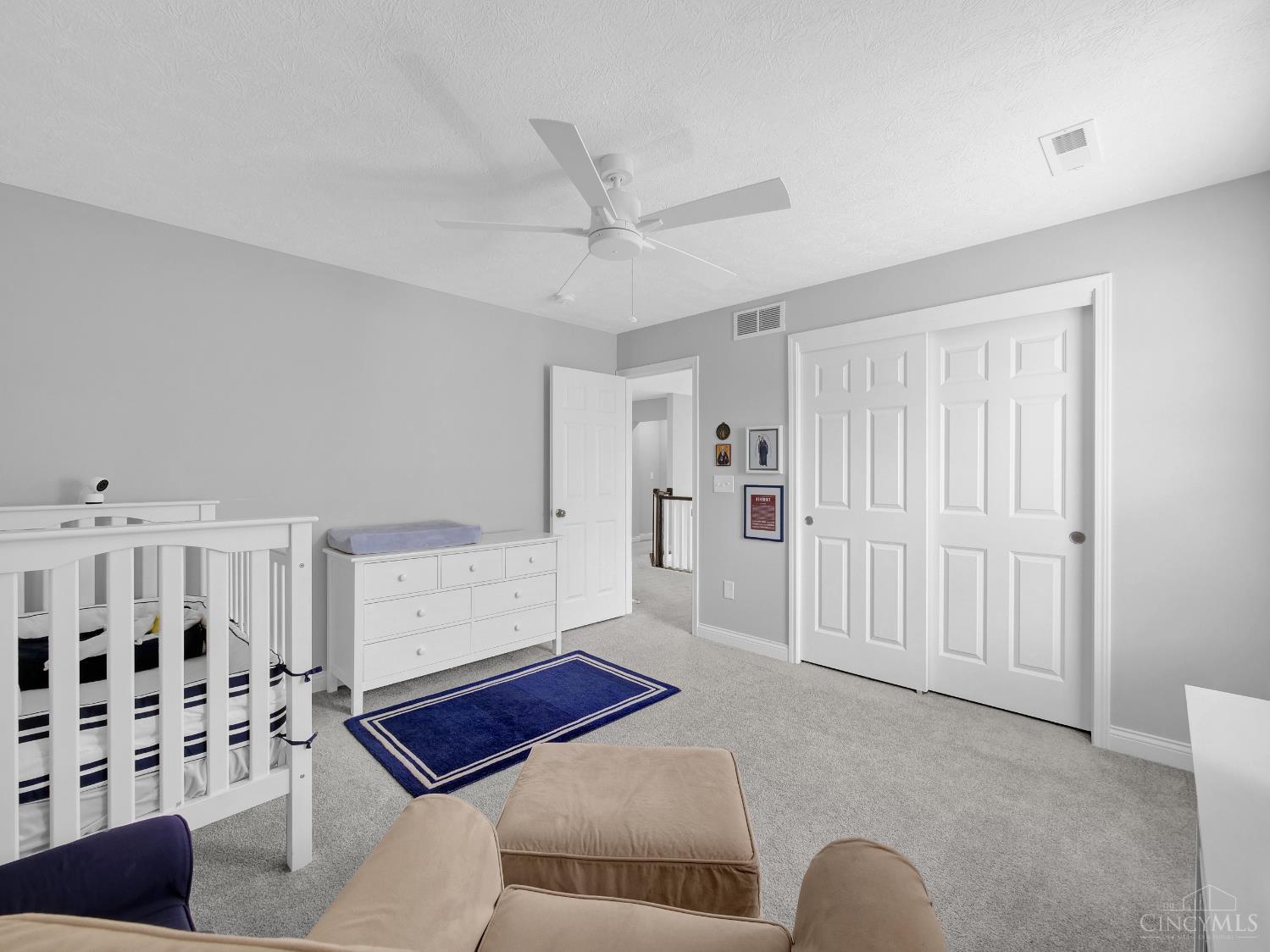 7065 Valleycrest Drive