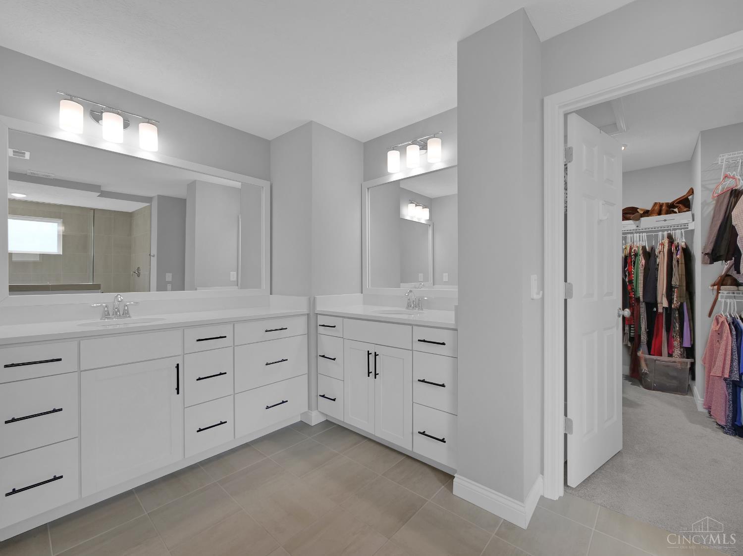 7065 Valleycrest Drive