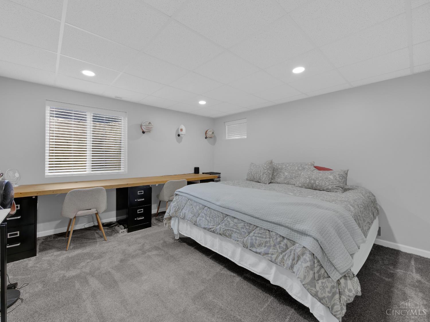 7065 Valleycrest Drive
