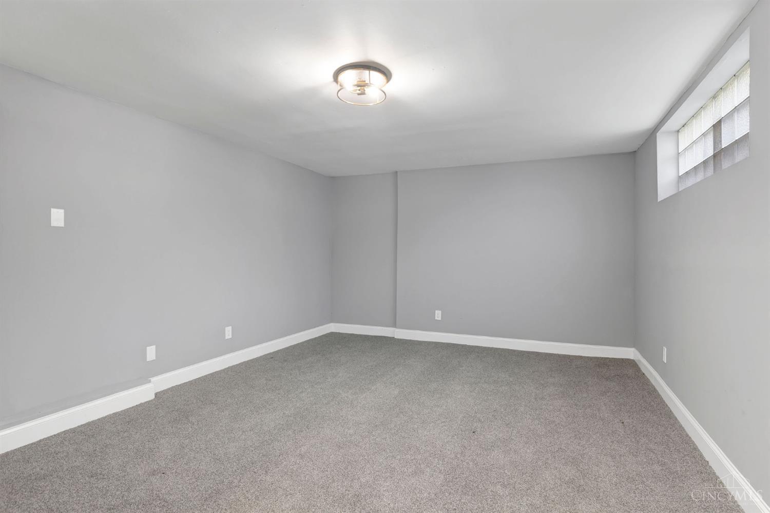 2687 Westwood Northern Boulevard B3