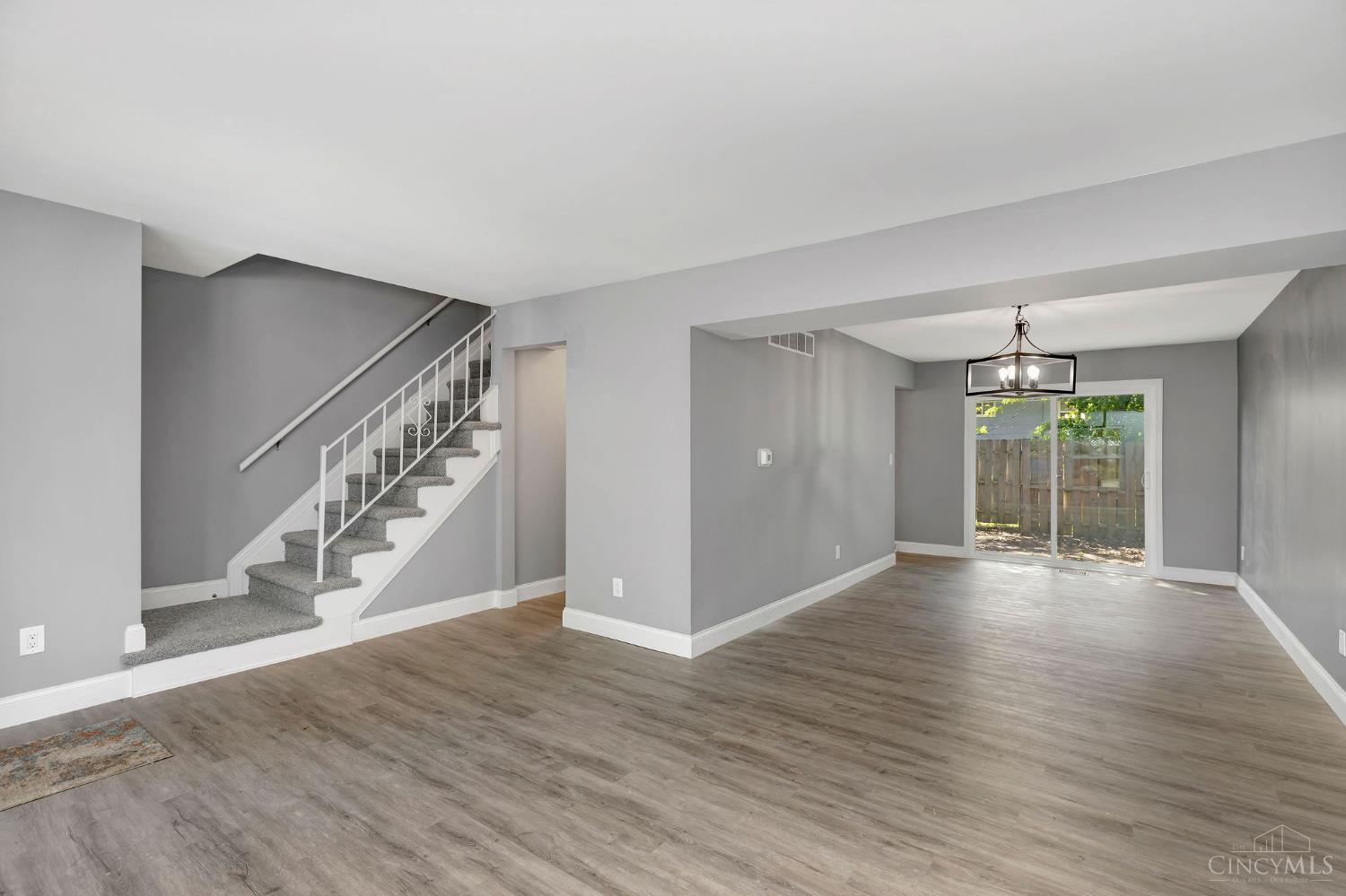 2687 Westwood Northern Boulevard B3