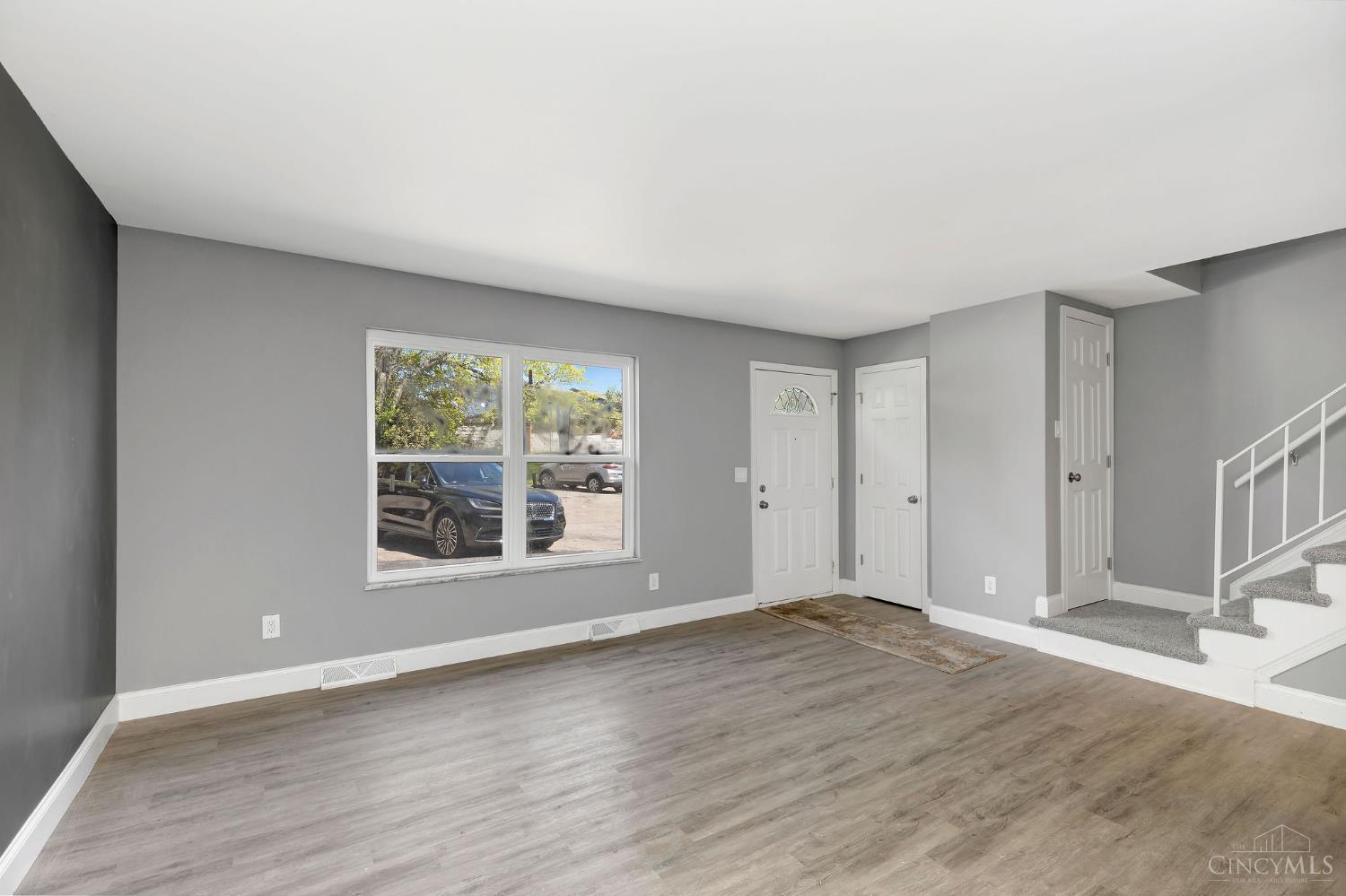 2687 Westwood Northern Boulevard B3