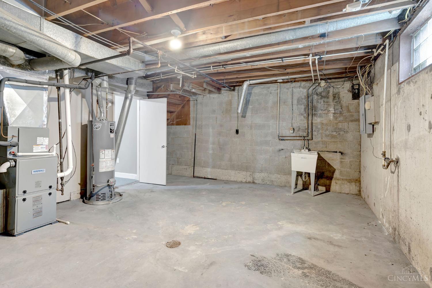 2687 Westwood Northern Boulevard B3