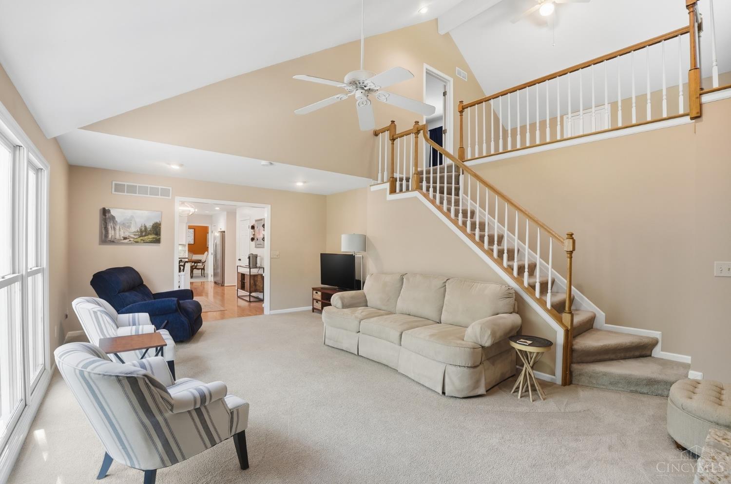 3818 Sherbrooke Drive