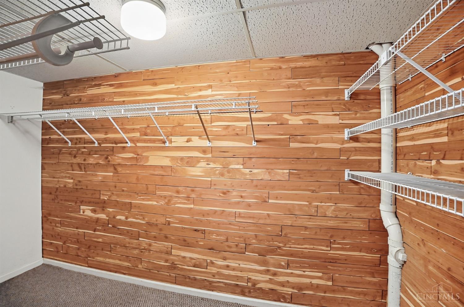 3818 Sherbrooke Drive