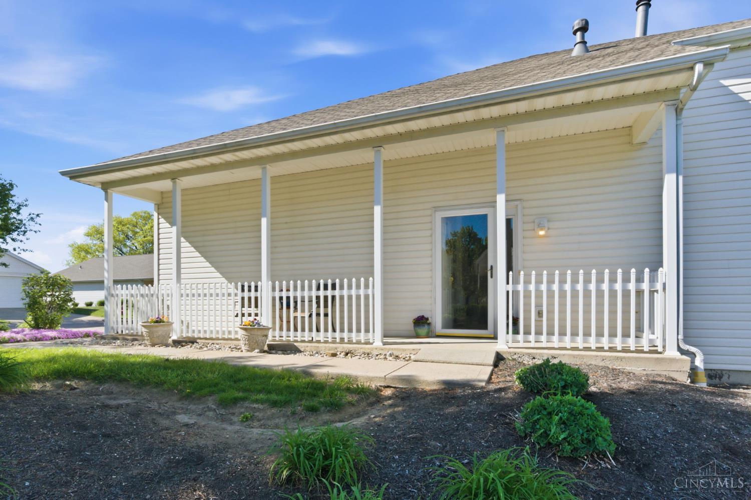 6574 Quail Lake