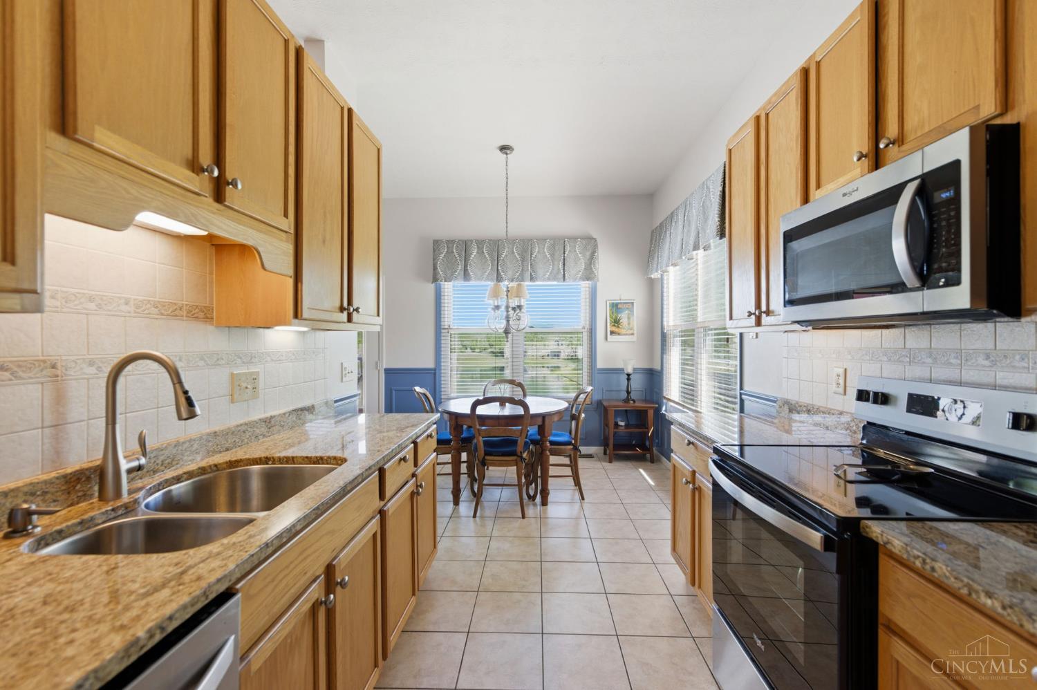 6574 Quail Lake