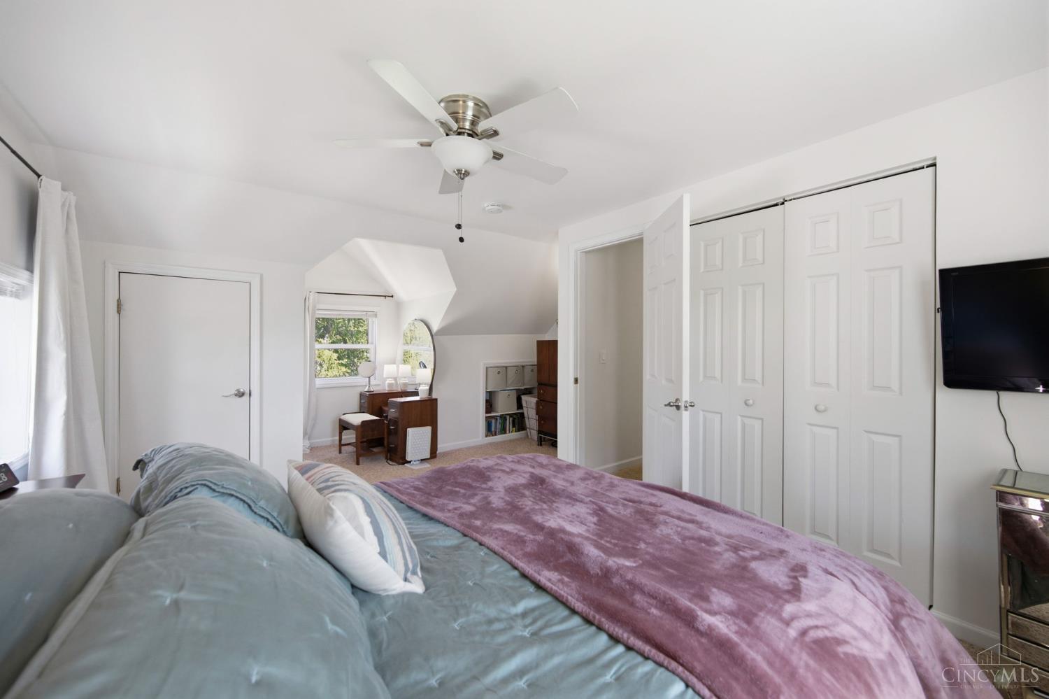 7905 Mapleleaf Drive