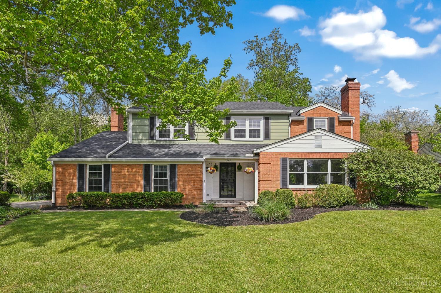 2740 Bentley Court
