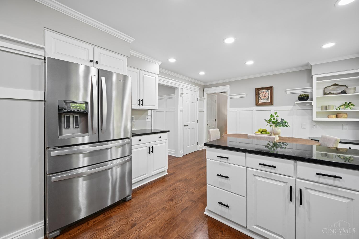 2740 Bentley Court