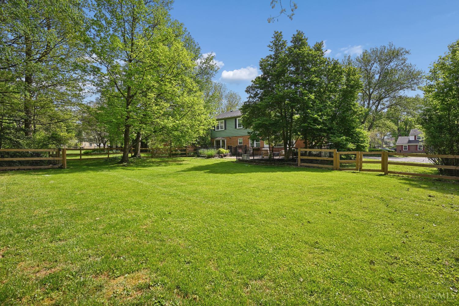 2740 Bentley Court