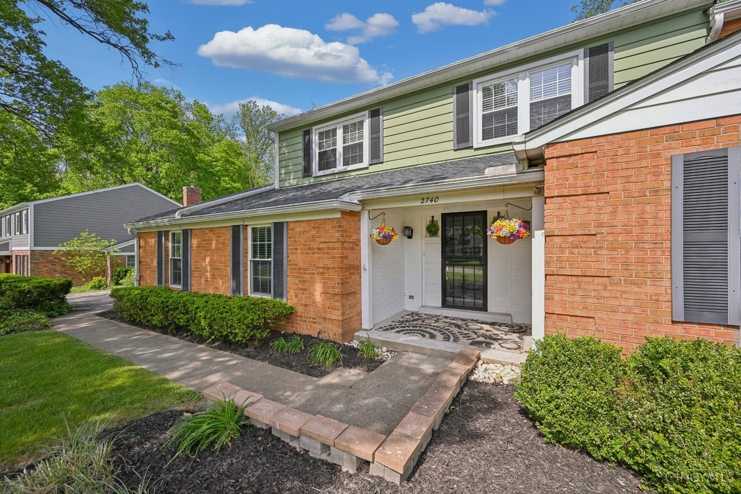 2740 Bentley Court