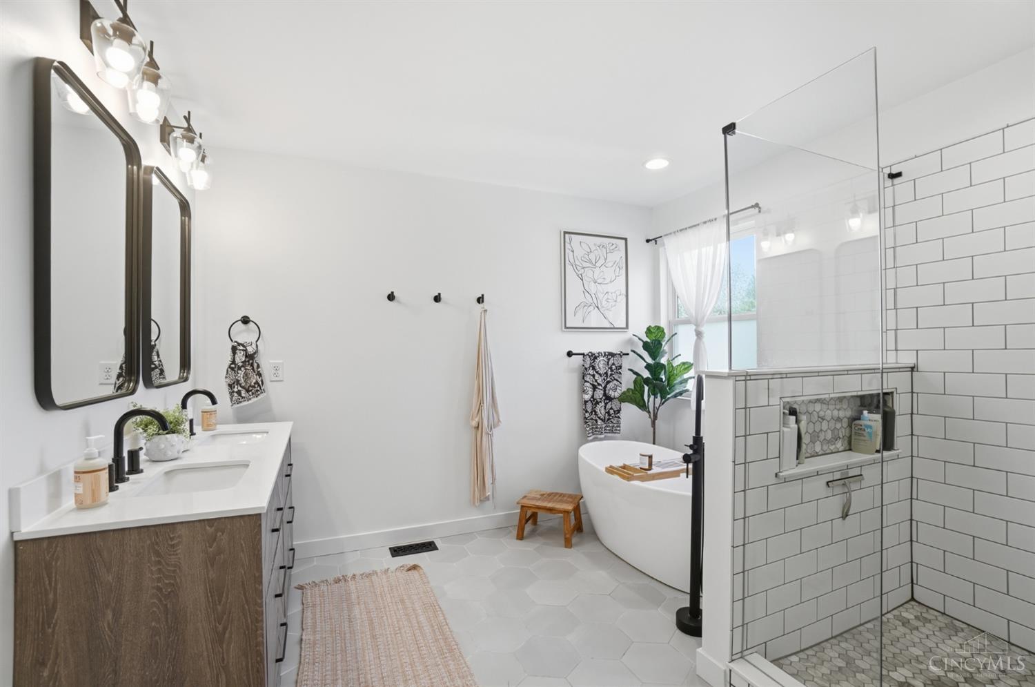 1180 Scottwood Drive