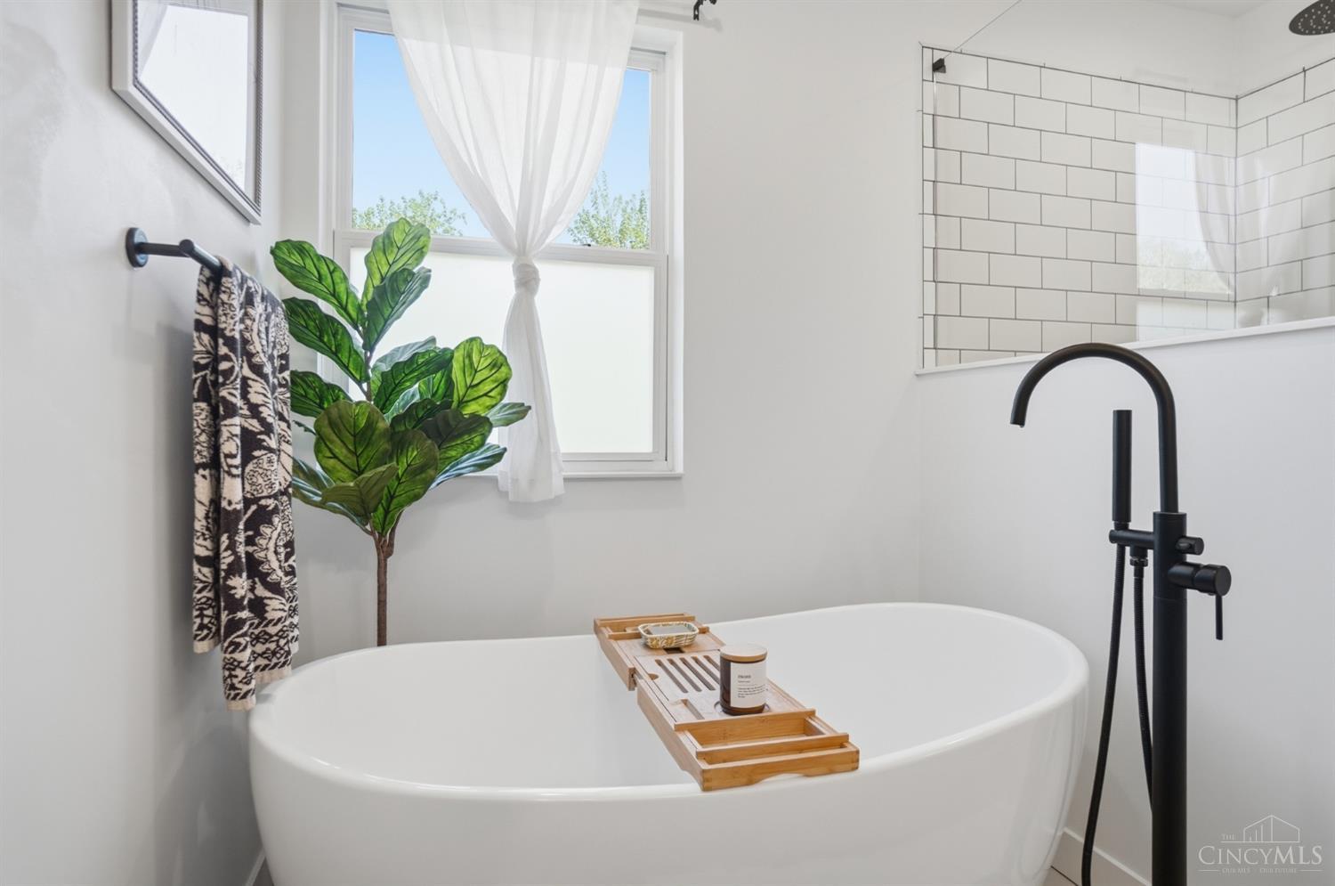 1180 Scottwood Drive