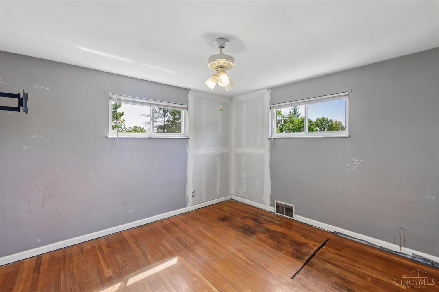 4778 Shadylawn Terrace