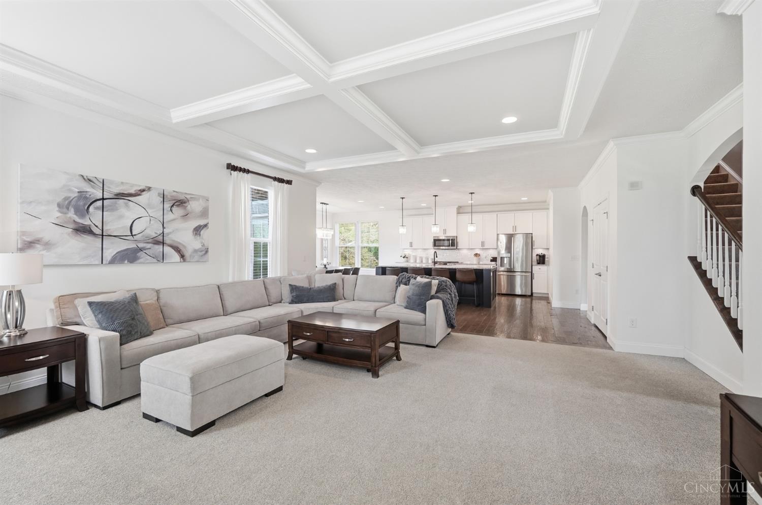 6811 Chapel Lane
