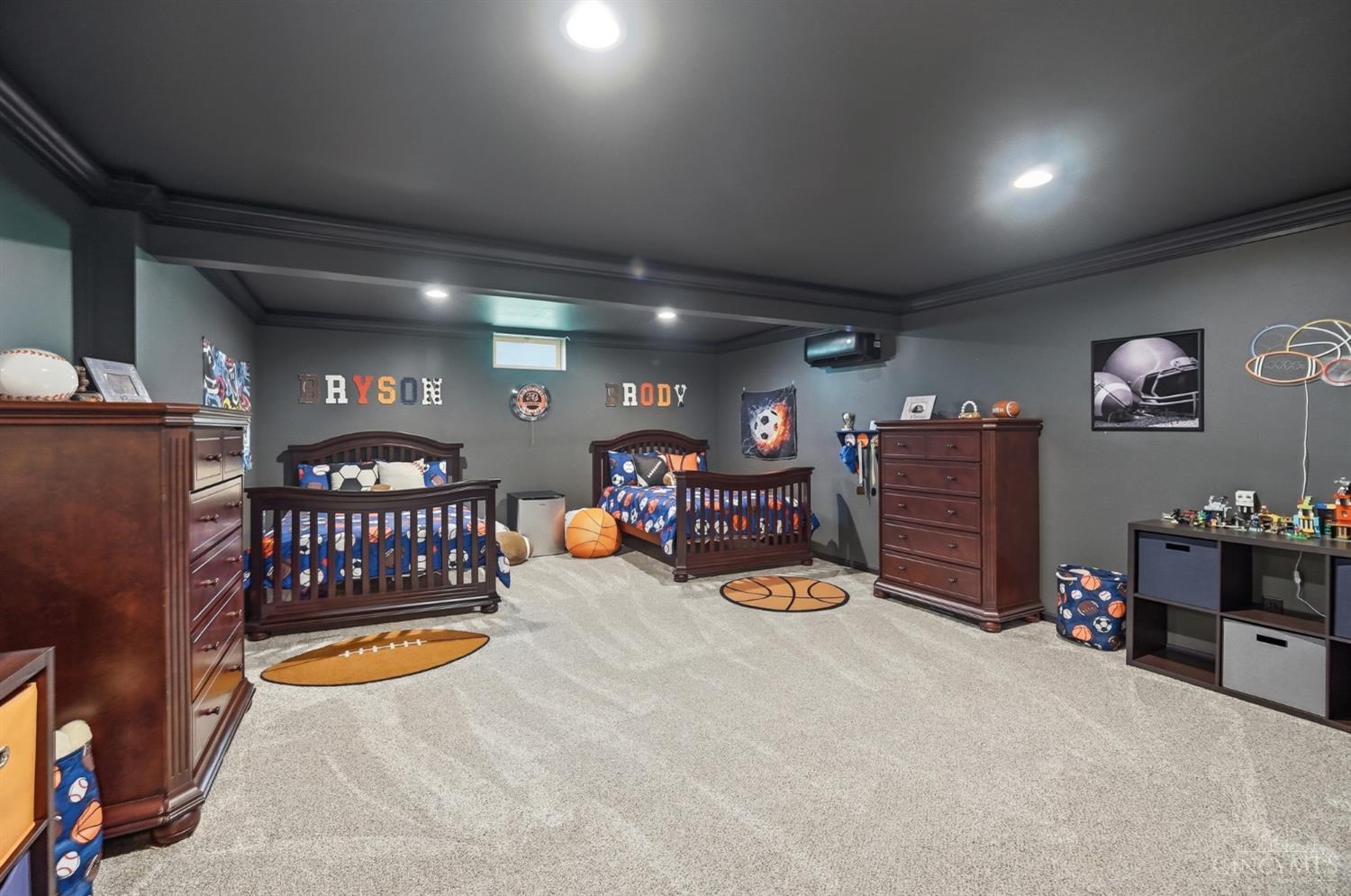 6811 Chapel Lane