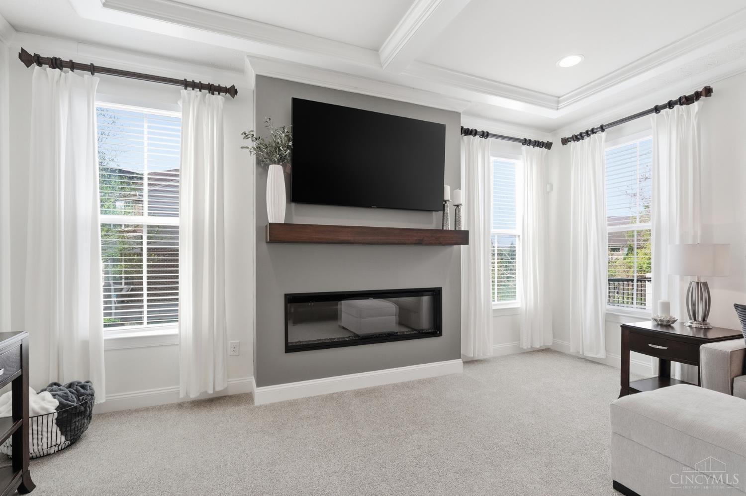 6811 Chapel Lane