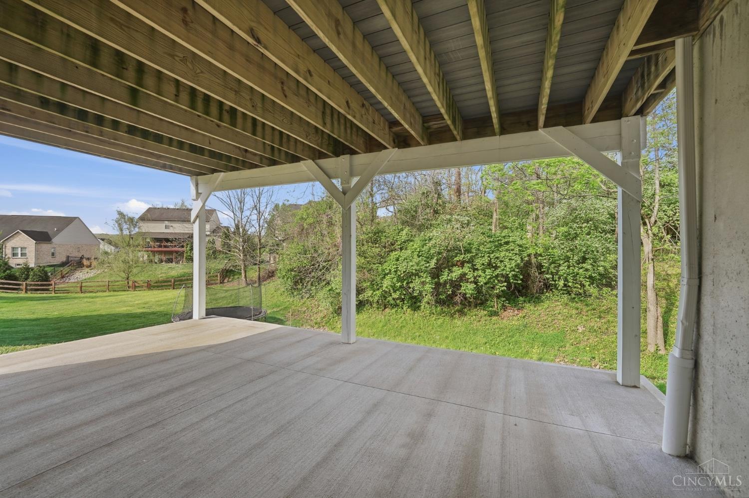 6811 Chapel Lane