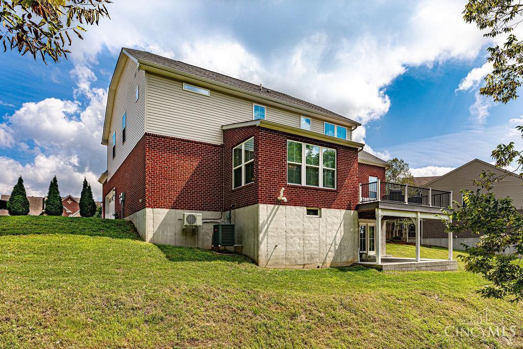 6811 Chapel Lane