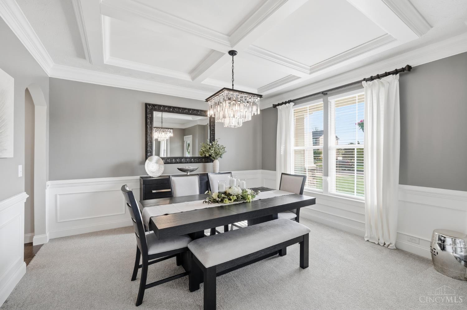 6811 Chapel Lane