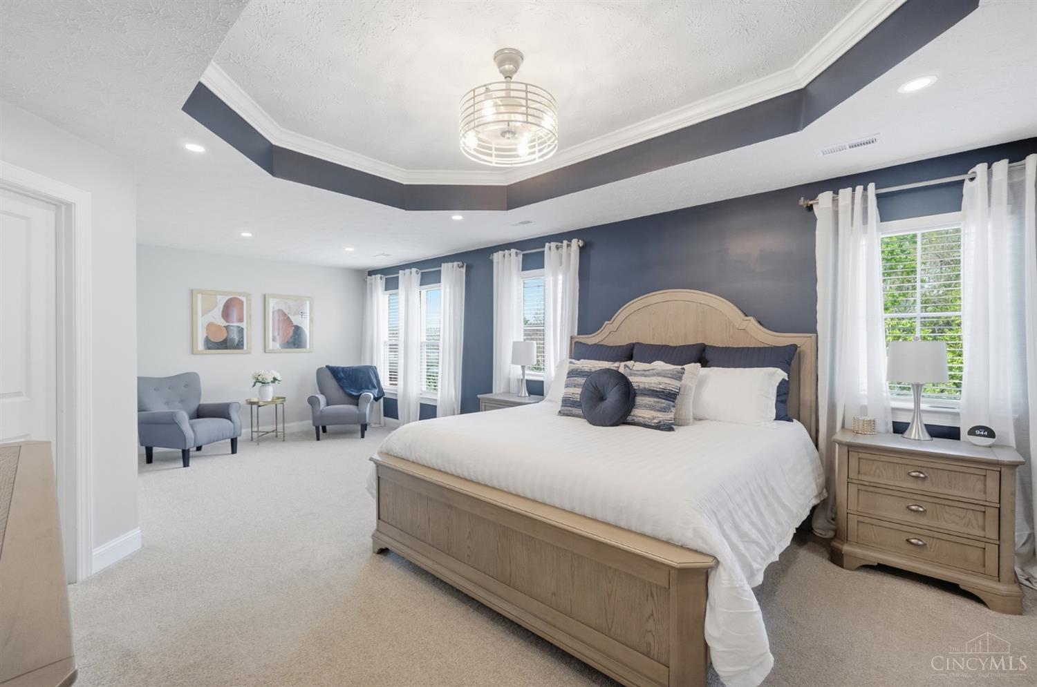 6811 Chapel Lane