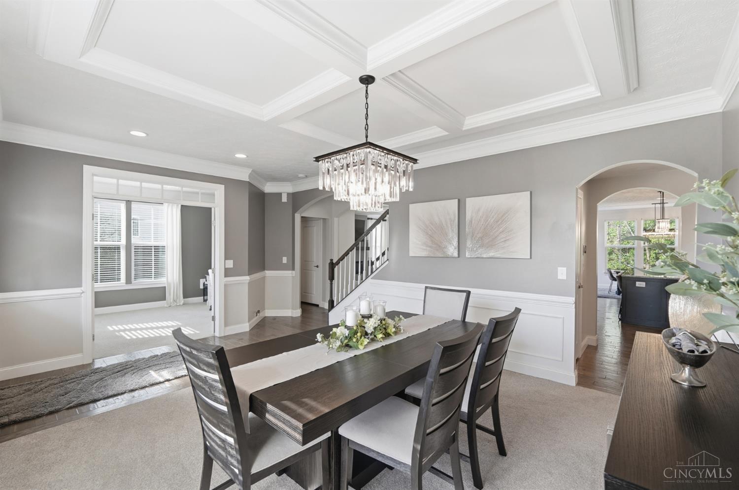 6811 Chapel Lane