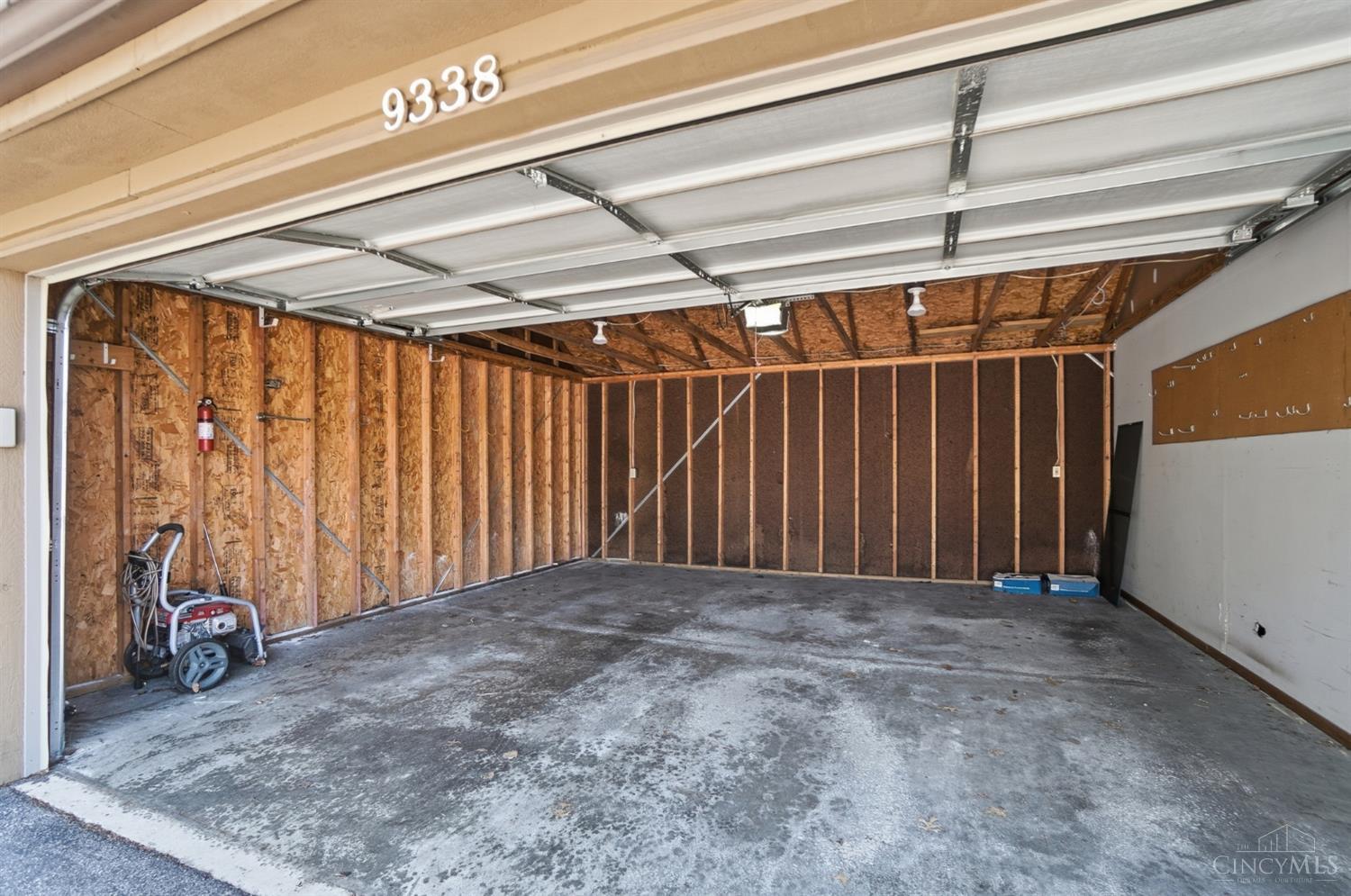 9338 Hunters Creek Drive