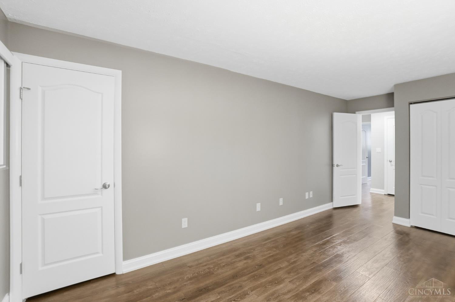 9338 Hunters Creek Drive