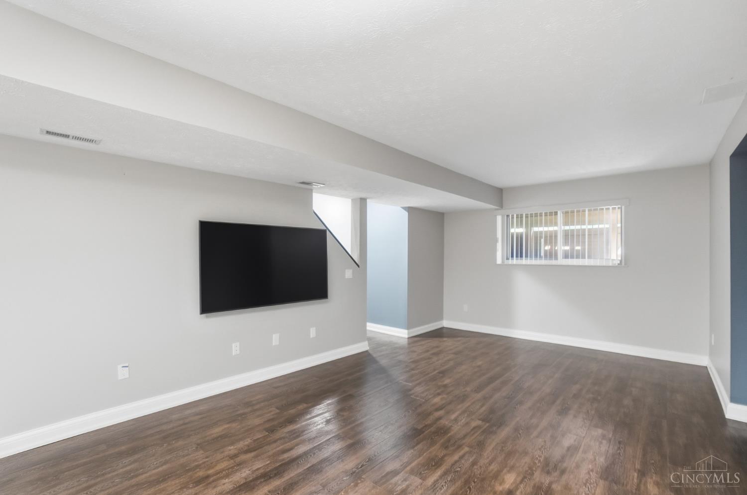9338 Hunters Creek Drive