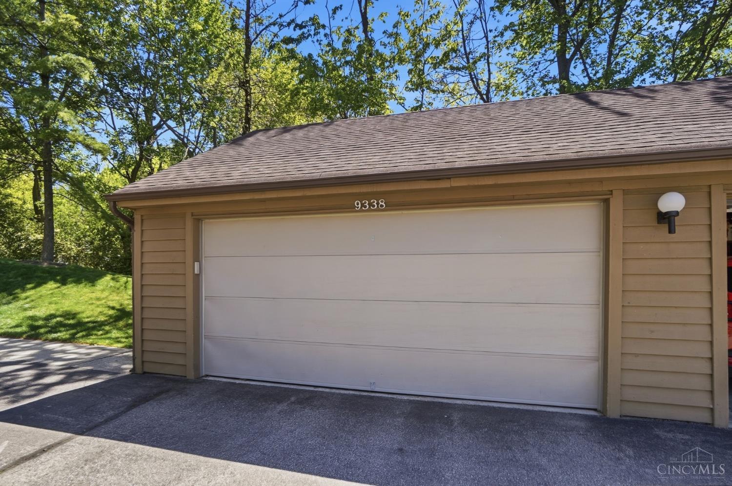 9338 Hunters Creek Drive