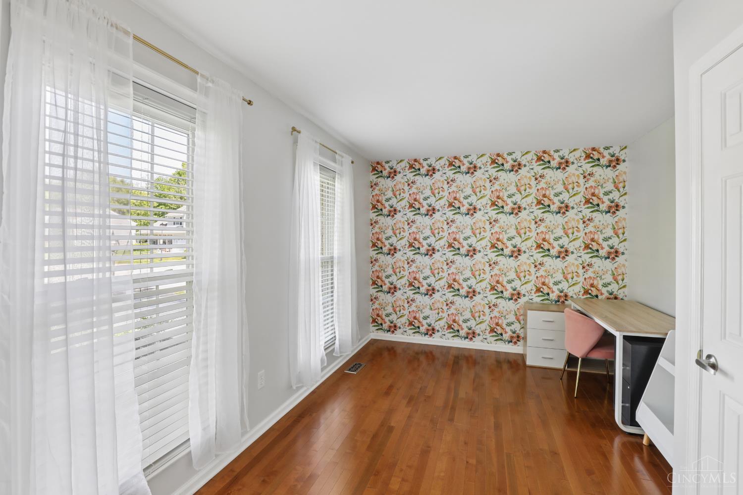 1337 Kingfisher Court