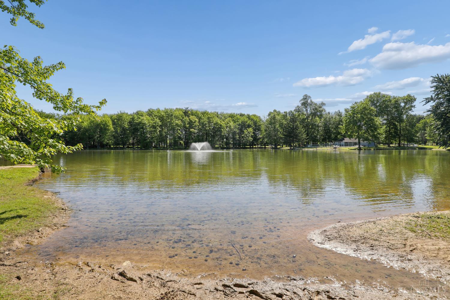1337 Kingfisher Court