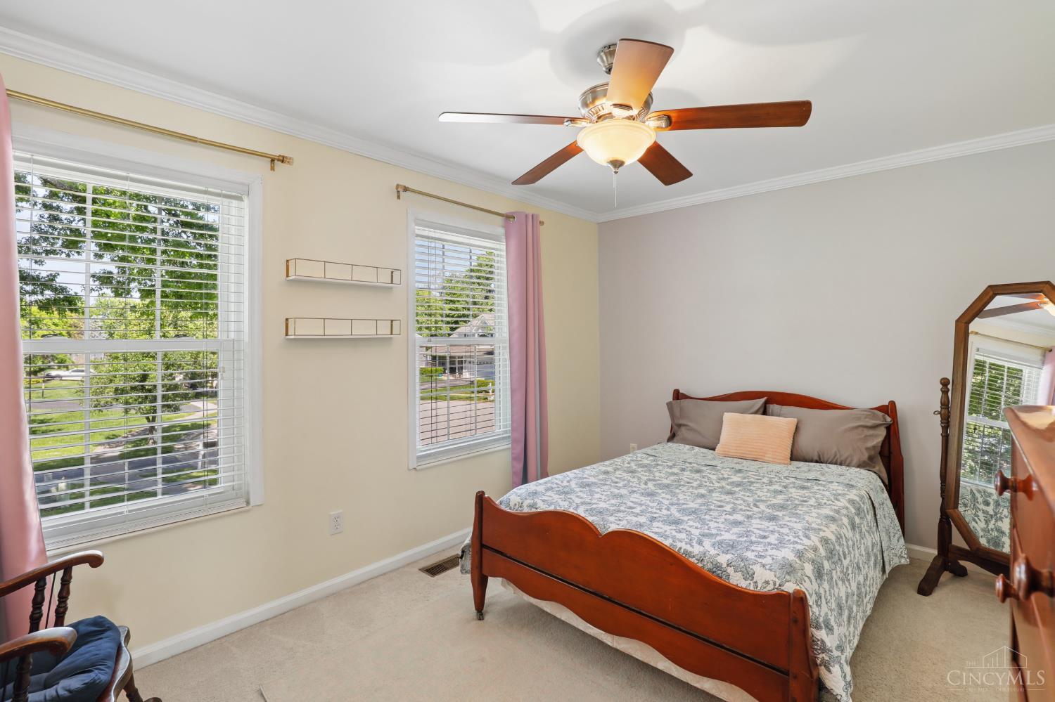 1337 Kingfisher Court