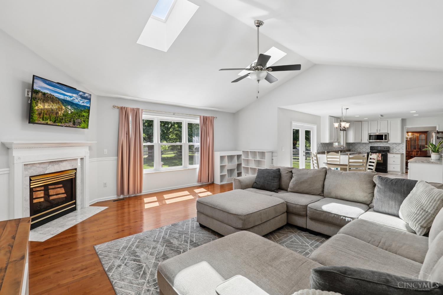 1337 Kingfisher Court