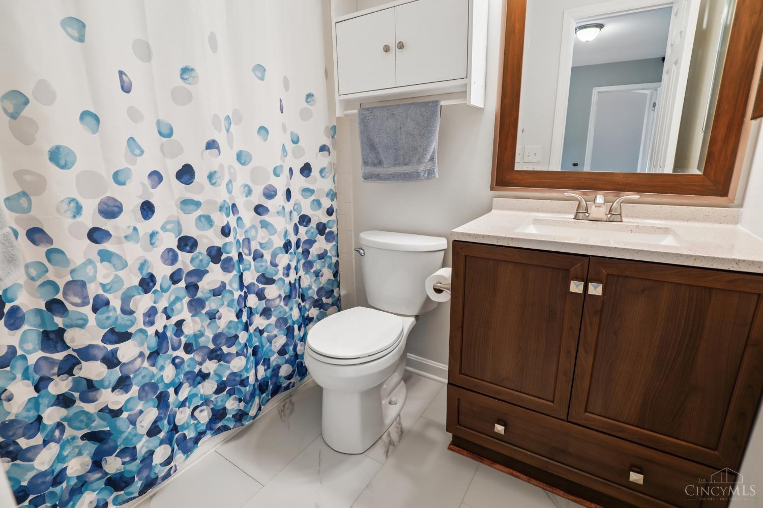 1337 Kingfisher Court