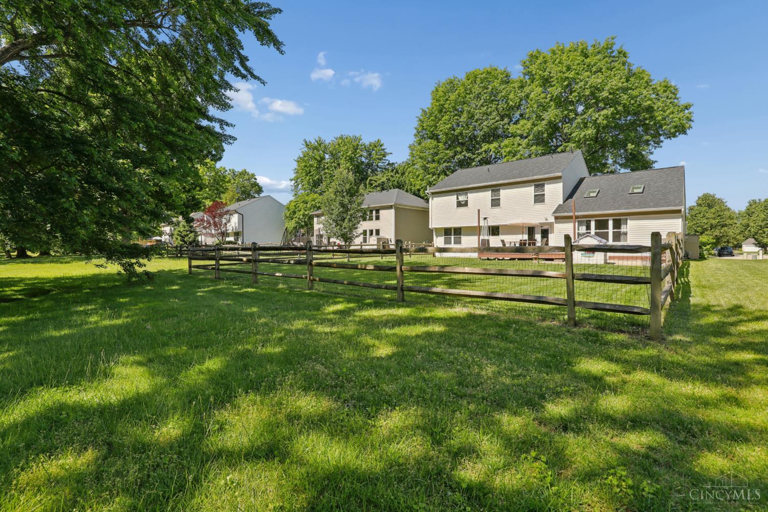 1337 Kingfisher Court
