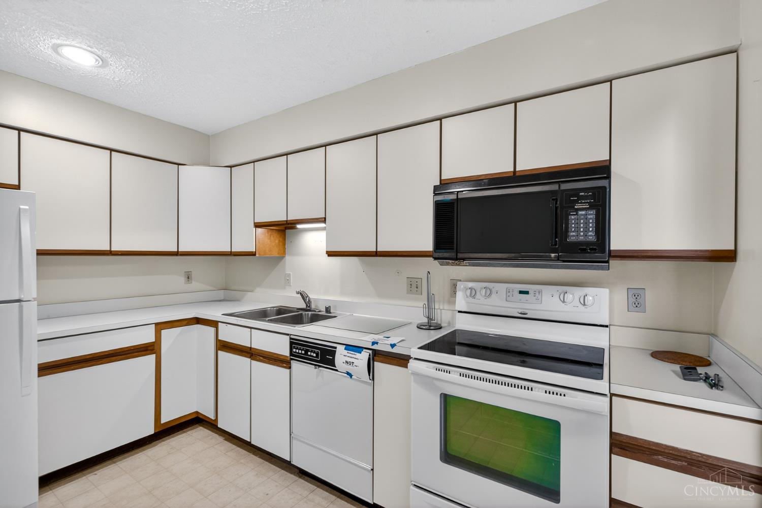 4019 White Chapel Lane 141