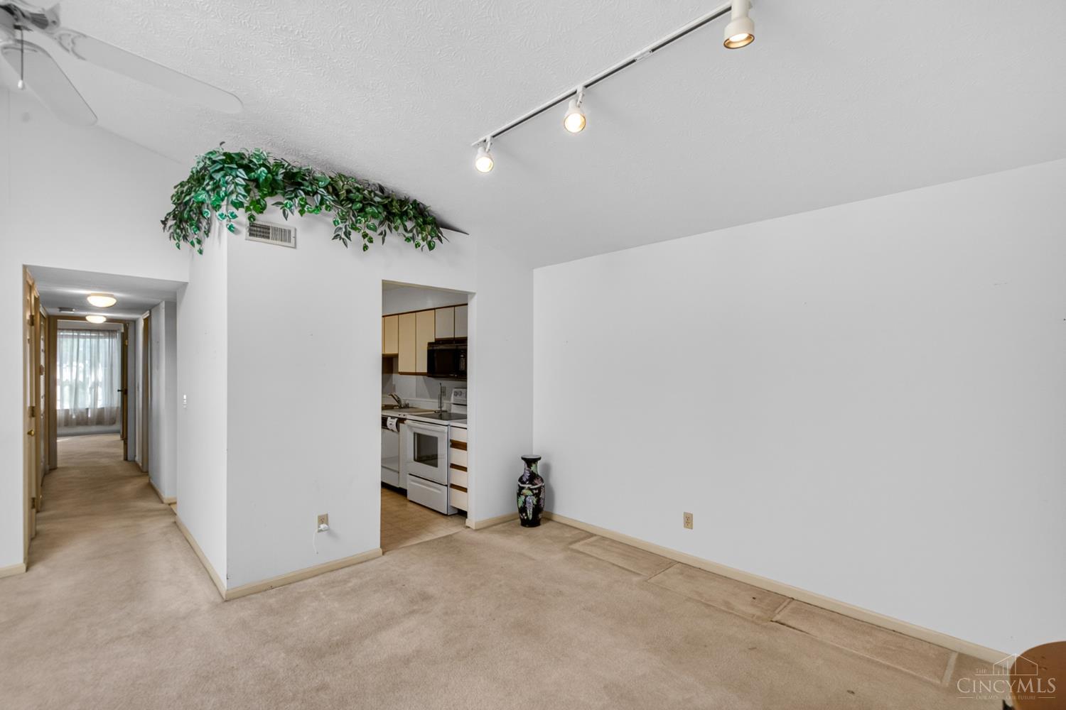 4019 White Chapel Lane 141