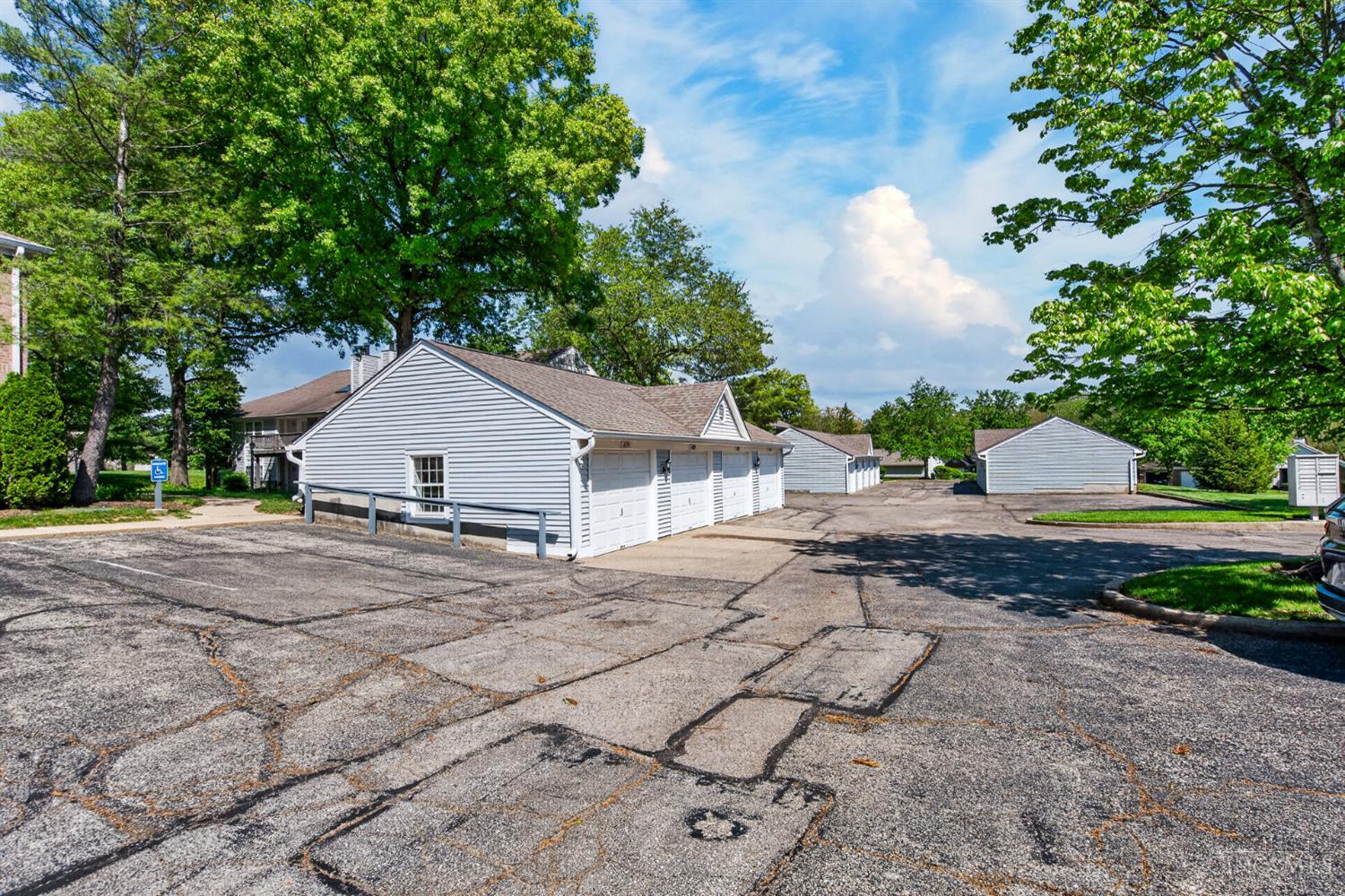 4019 White Chapel Lane 141