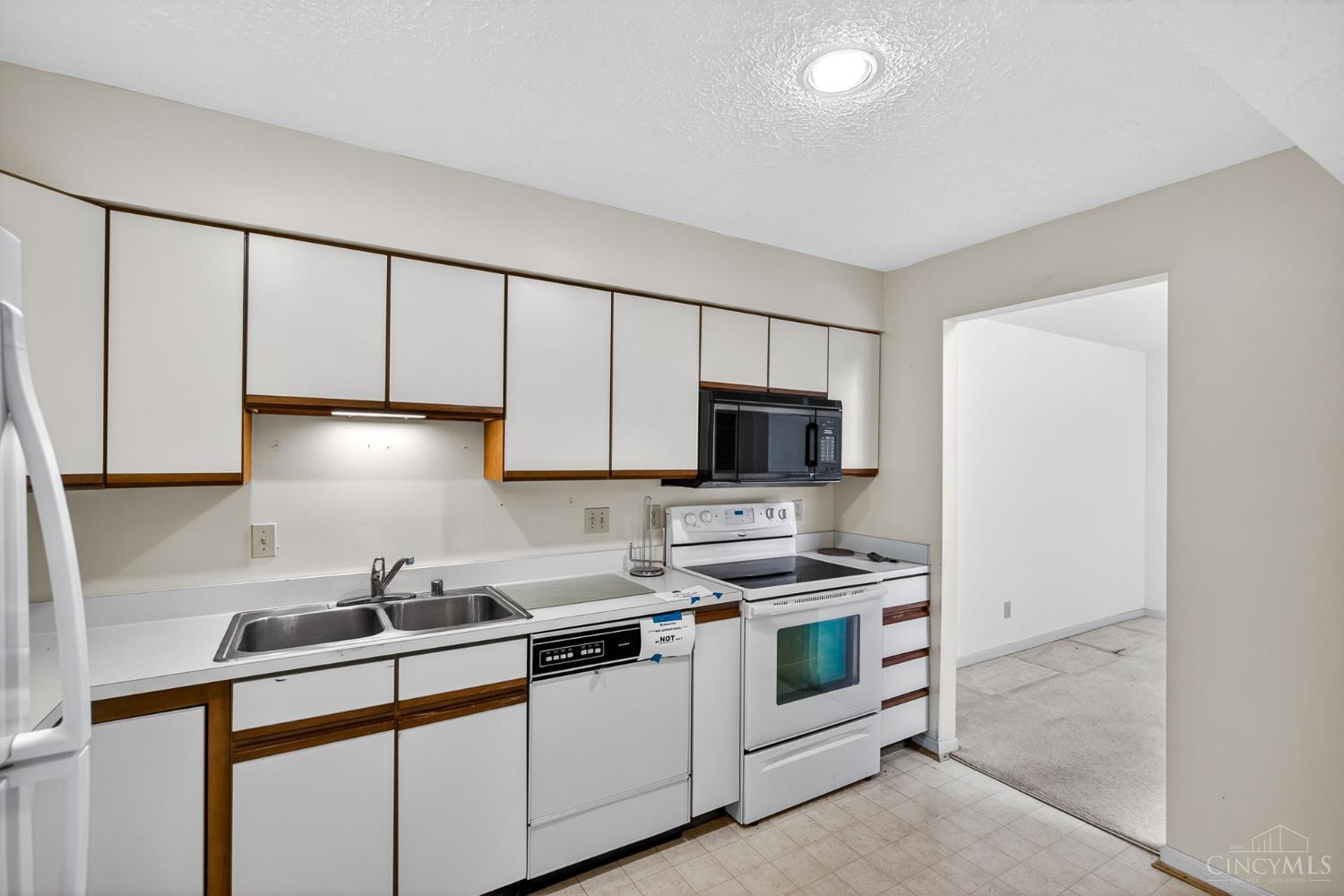 4019 White Chapel Lane 141