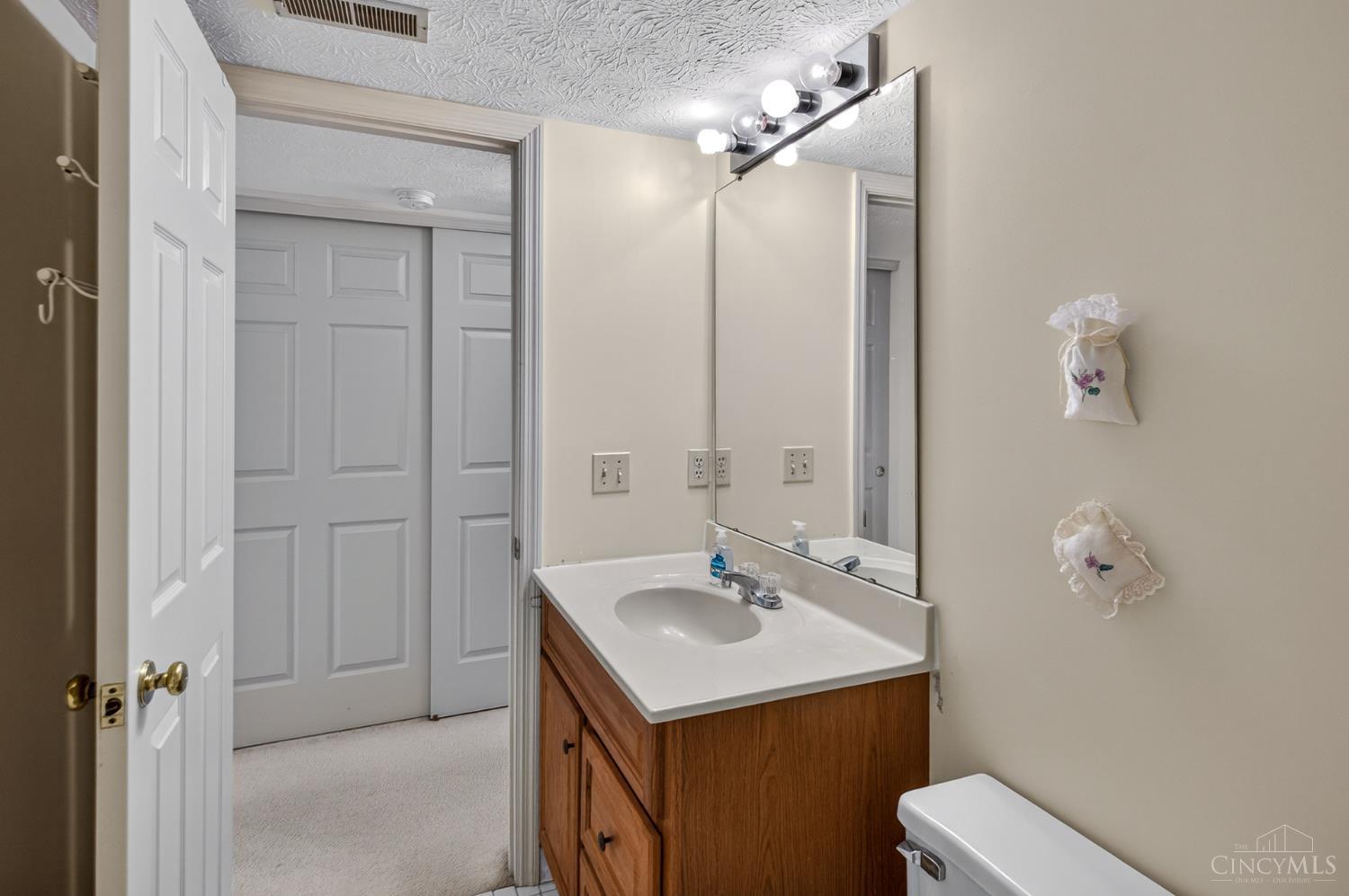 4019 White Chapel Lane 141